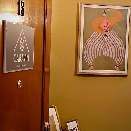 Apartamento Caravin Wanderhome Acropolis, 1 Min From Acropolis Museum Atenas