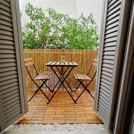 Caravin Wanderhome Acropolis, 1 Min From Acropolis Museum Apartment